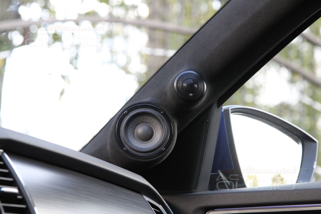 Звук в Skoda Kodiaq значительно лучше, чем любой Burmister и Bose вместе взятые