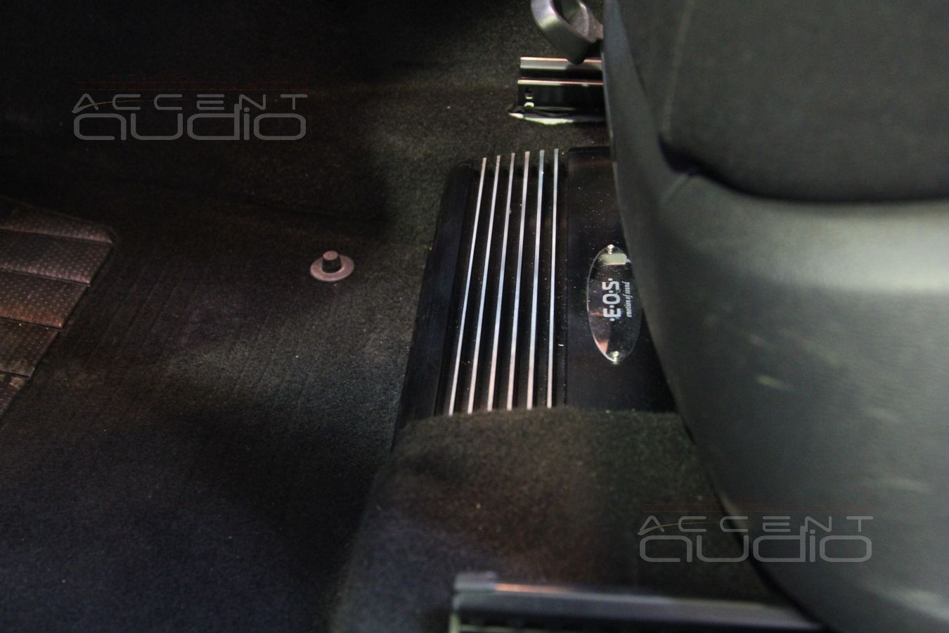 Усилители E.O.S. в Volkswagen Tiguan