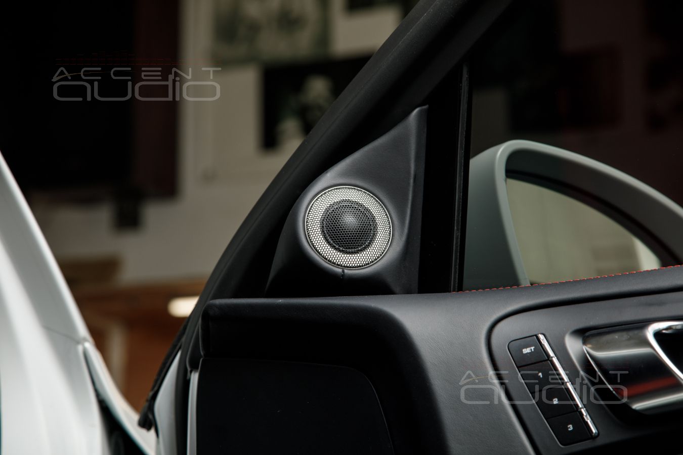 3D печать и 3D дизайн – размещение твитеров Brax ML1 в Porsche Cayenne