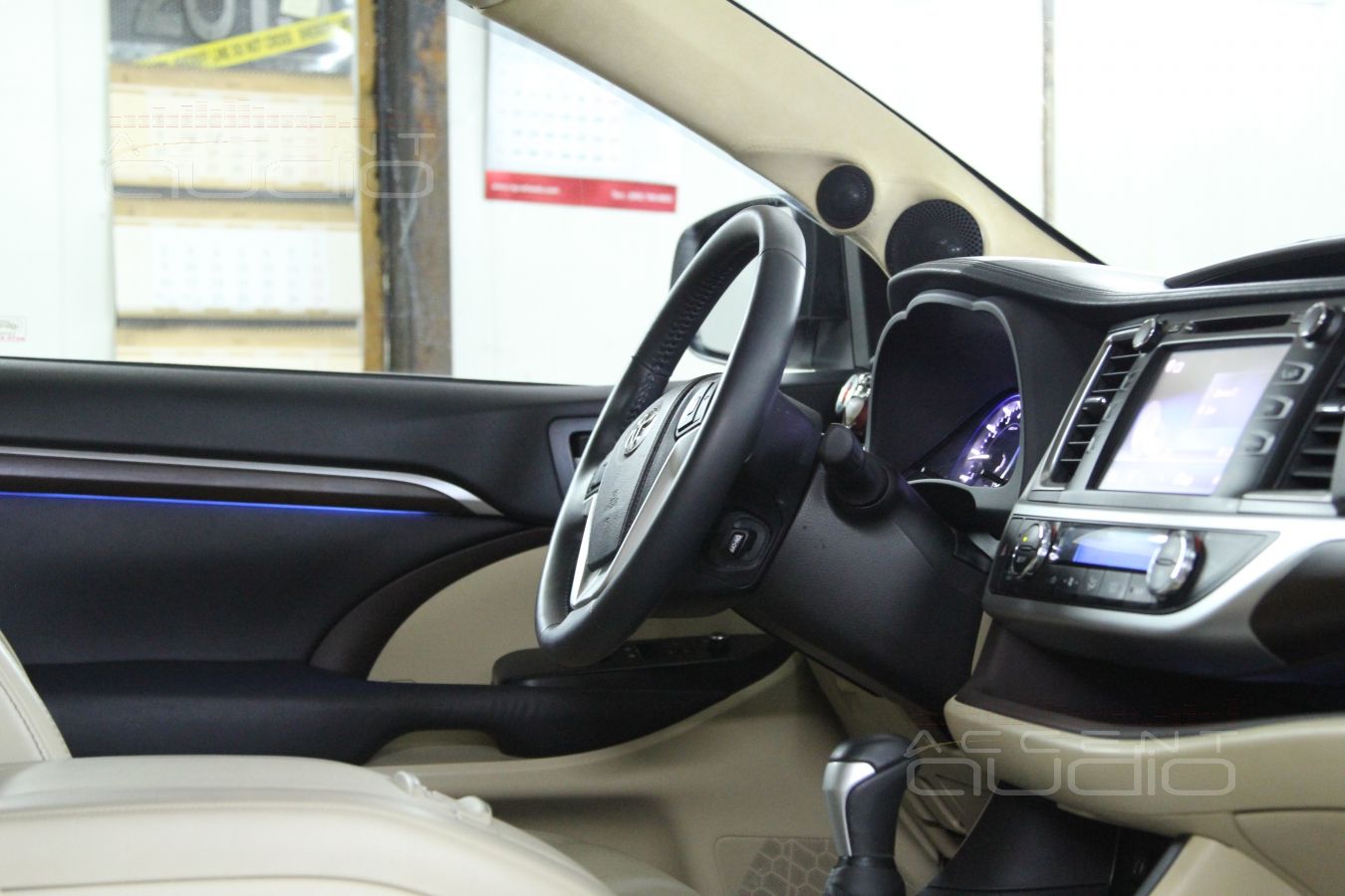 Акустика Morel Elate Titanium 603 в Toyota Highlander