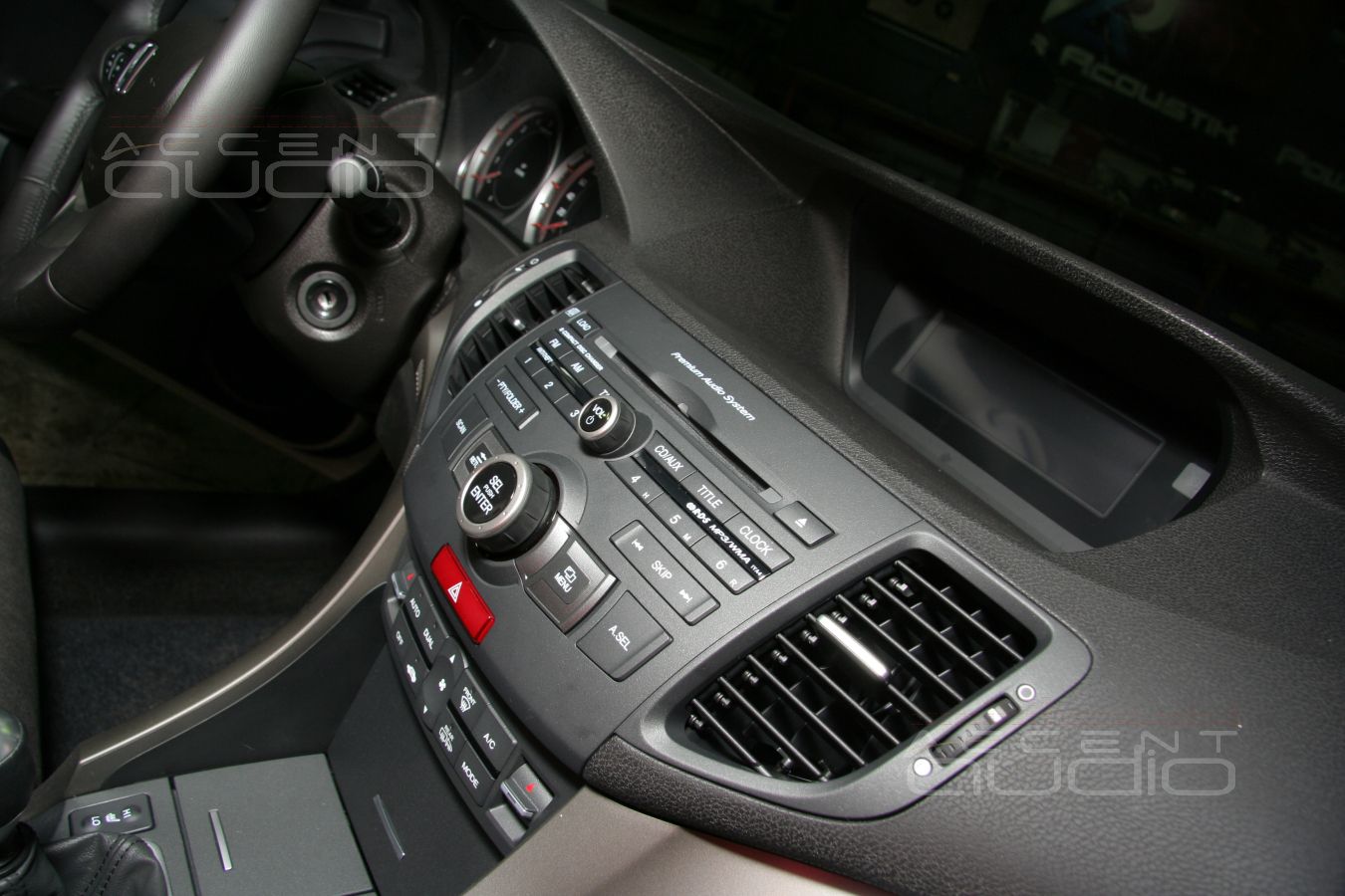 Новый Honda Accord: настоящий звук и мультимедиа без нюансов и ограничений