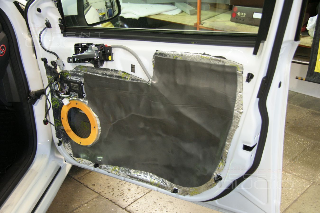 Шумоизоляция Ford Mondeo