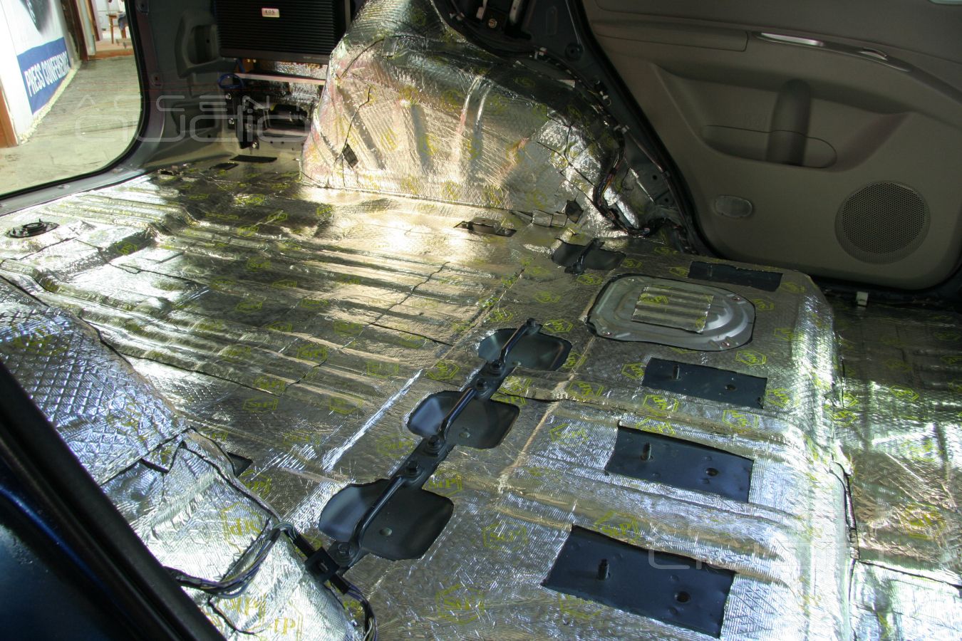 Hi-End для Mitsubishi Pajero Sport. Наше решение для настоящего звука в рамном внедорожнике Mitsubishi