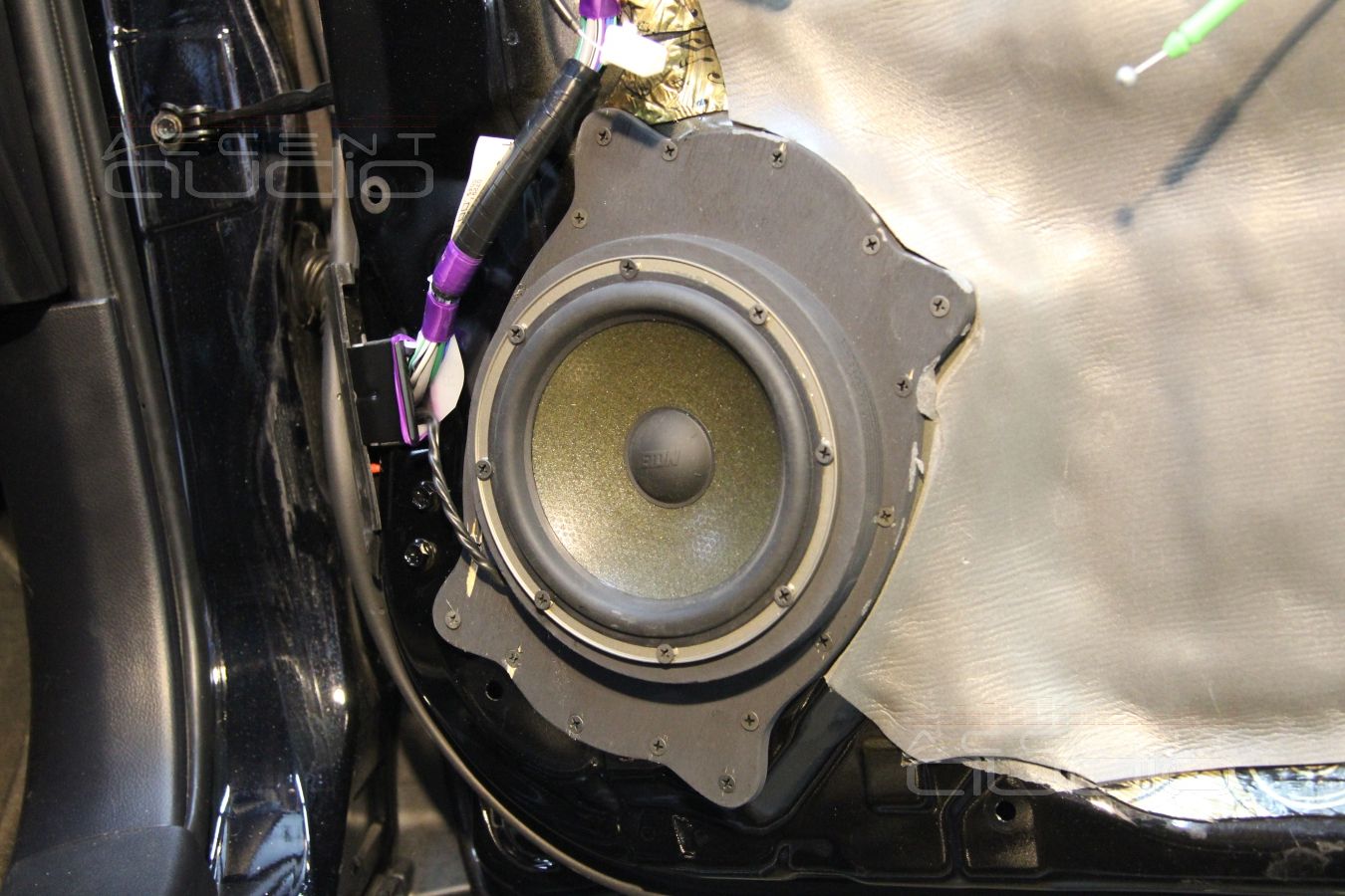 Старое по-новому: процессорная аудиосистема в Toyota Land Cruiser Prado