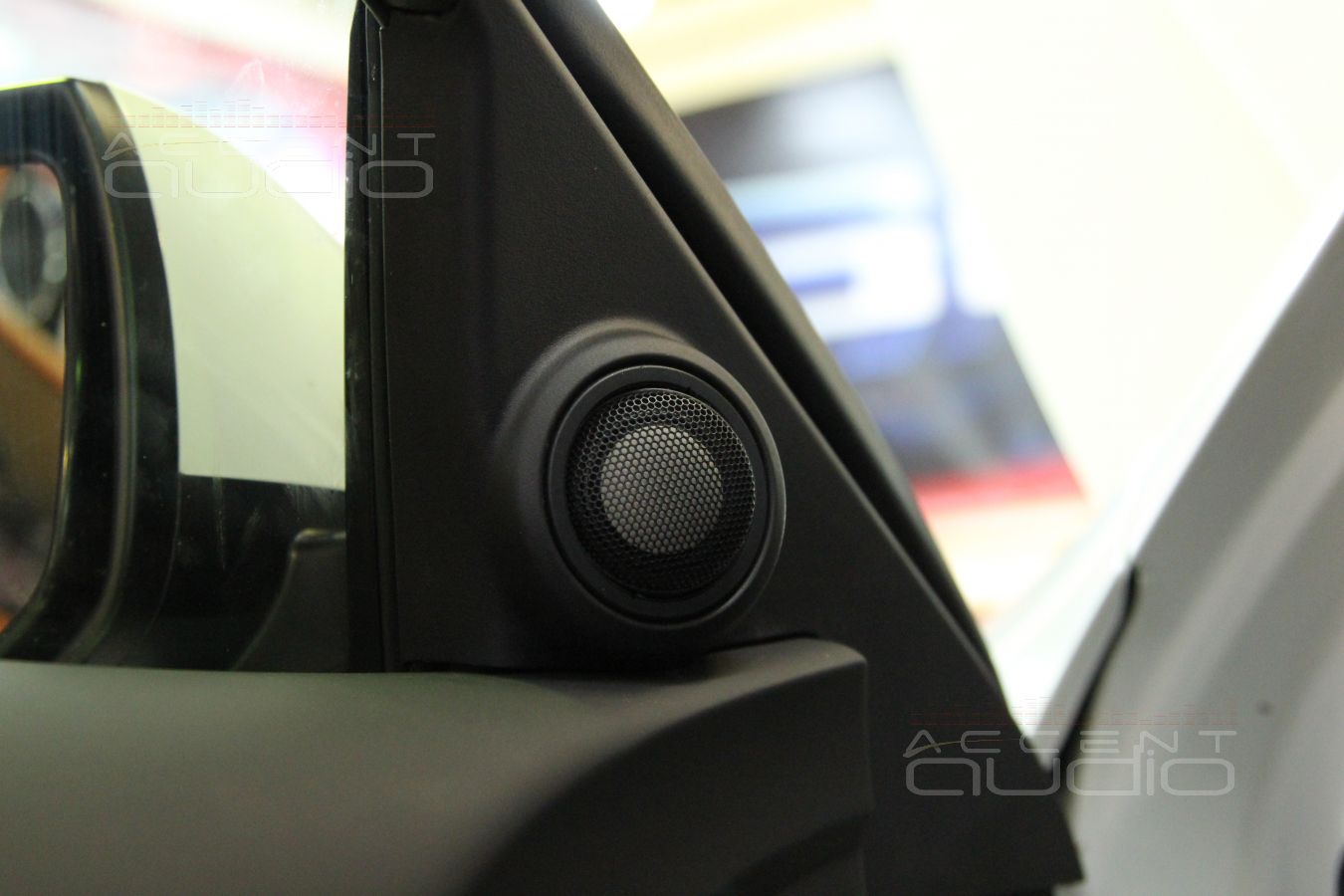 Установка магнитолы Pioneer AVH-P8400BT