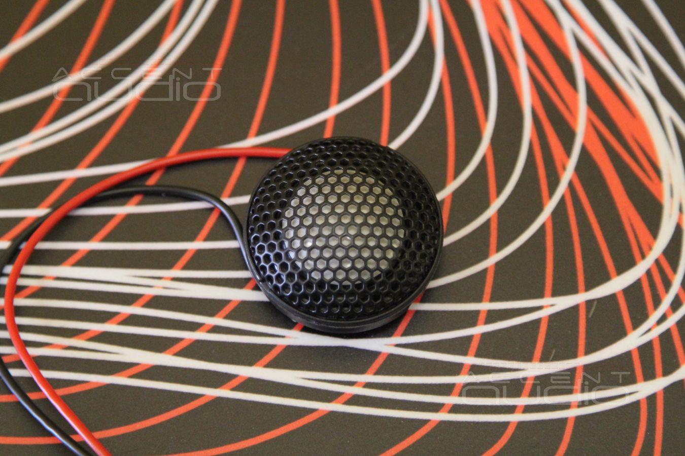 Установка новых твитеров Eton в штатные места Mercedes-Benz GT