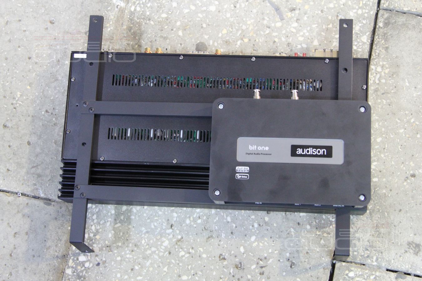 Американский звук в новом Ford Explorer 2014