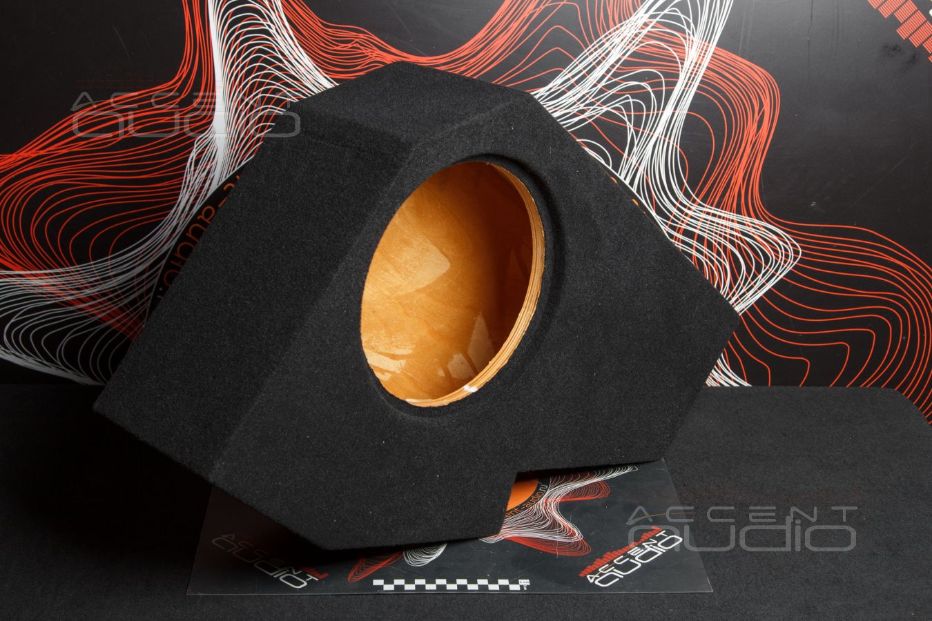 Самый музыкальный бас в Ranger Rover с сабвуфером Dego