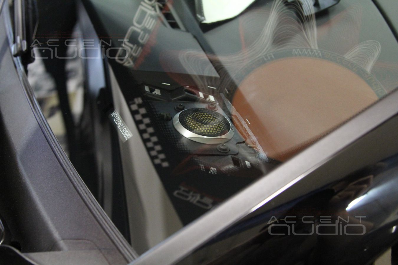 Установка твитеров Focal TKMX (TWVE1026) 