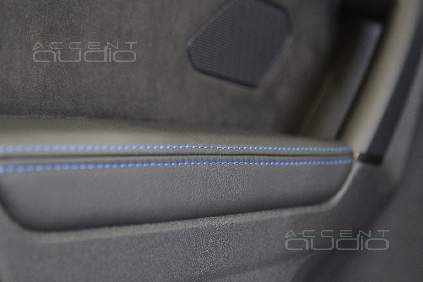 Замените эту убогую ткань !