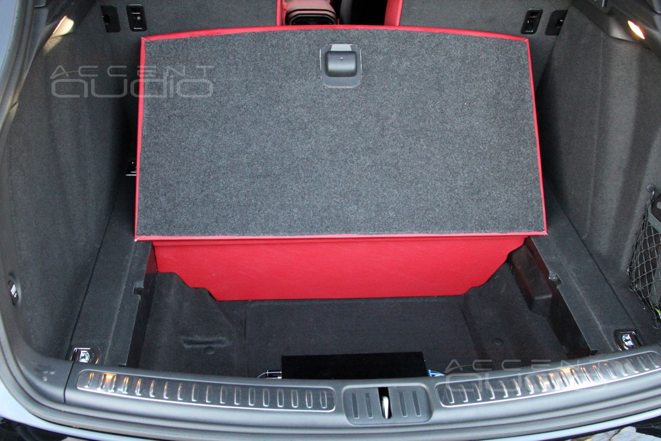 ...и он красный