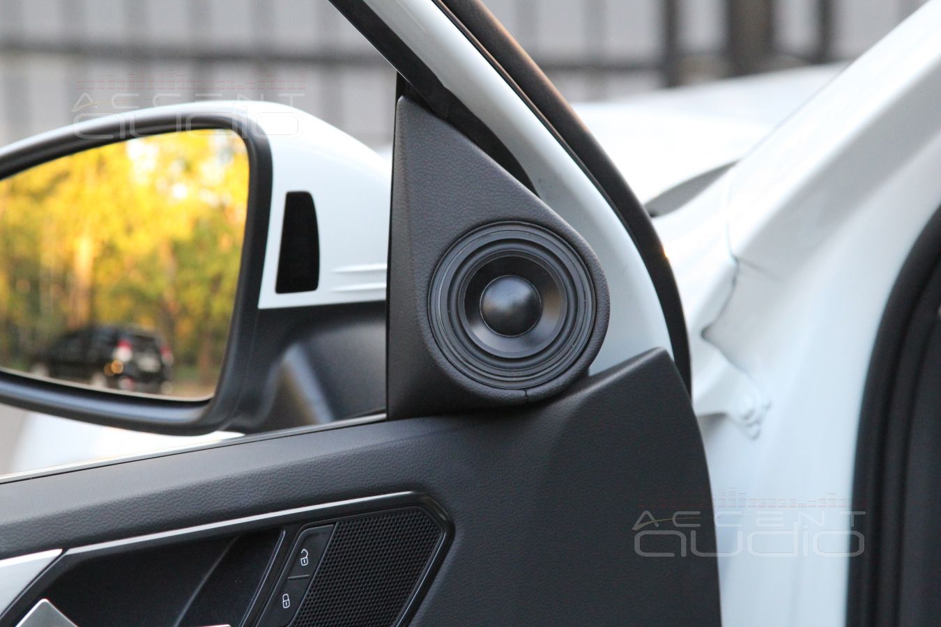 Установка СЧ-ВЧ излучателей GroundZero GZUF 60 SQX 