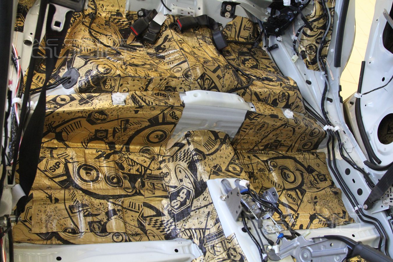 Шумоизоляция – жесткая необходимость для Subaru