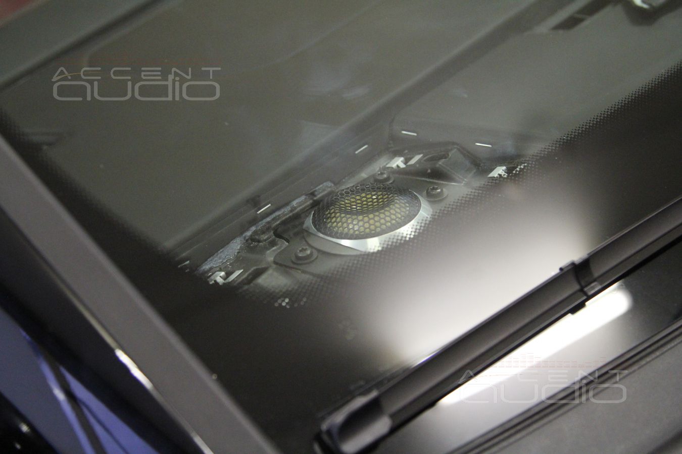 Установка твитеров Focal TKMX (TWVE1026) 