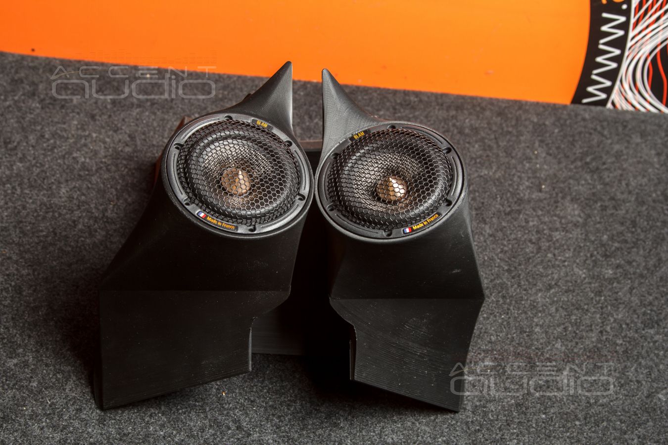 Update 2023: а что, если очень хочется трехполоску ?