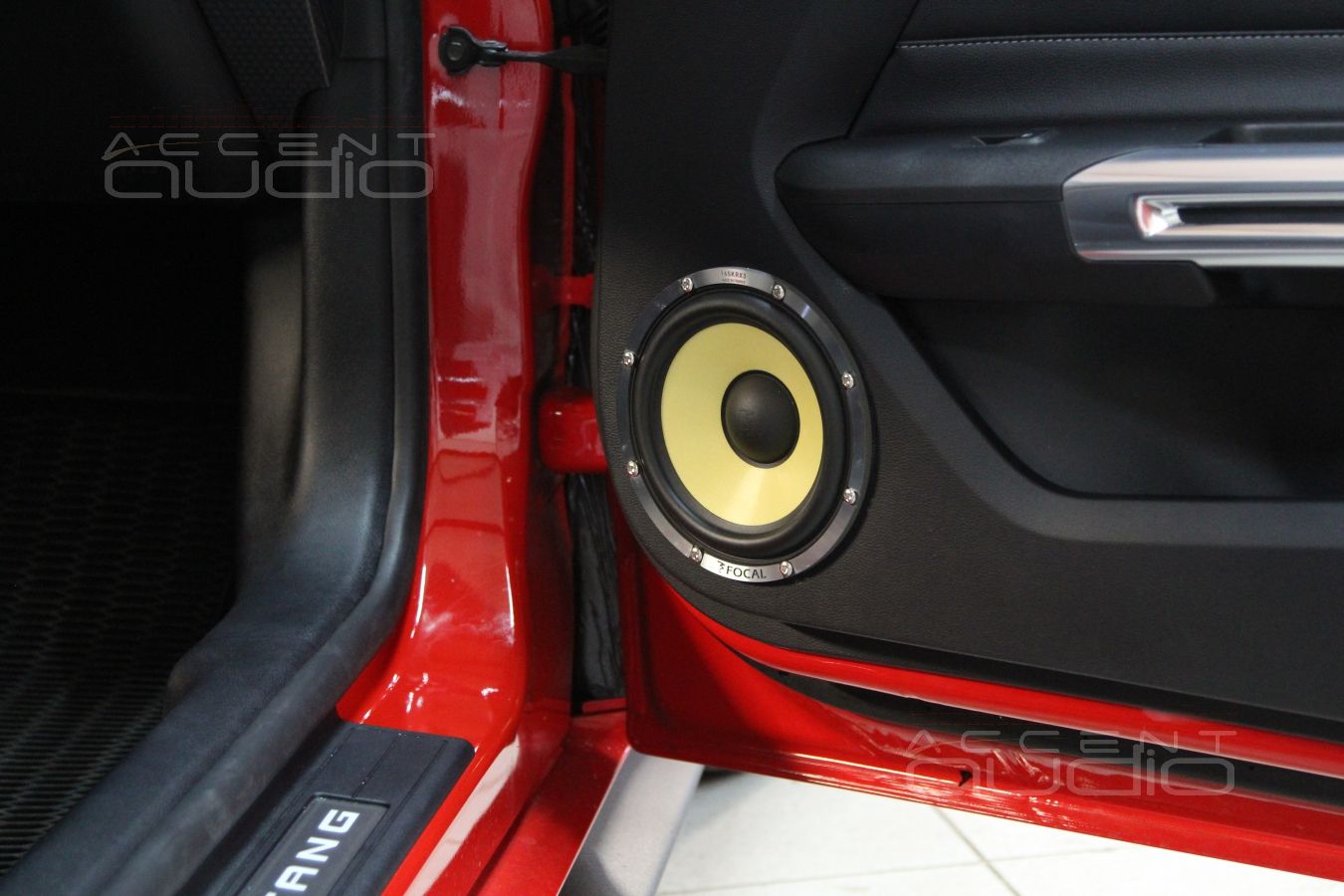 Установка новой акустики в Ford Mustang 2016