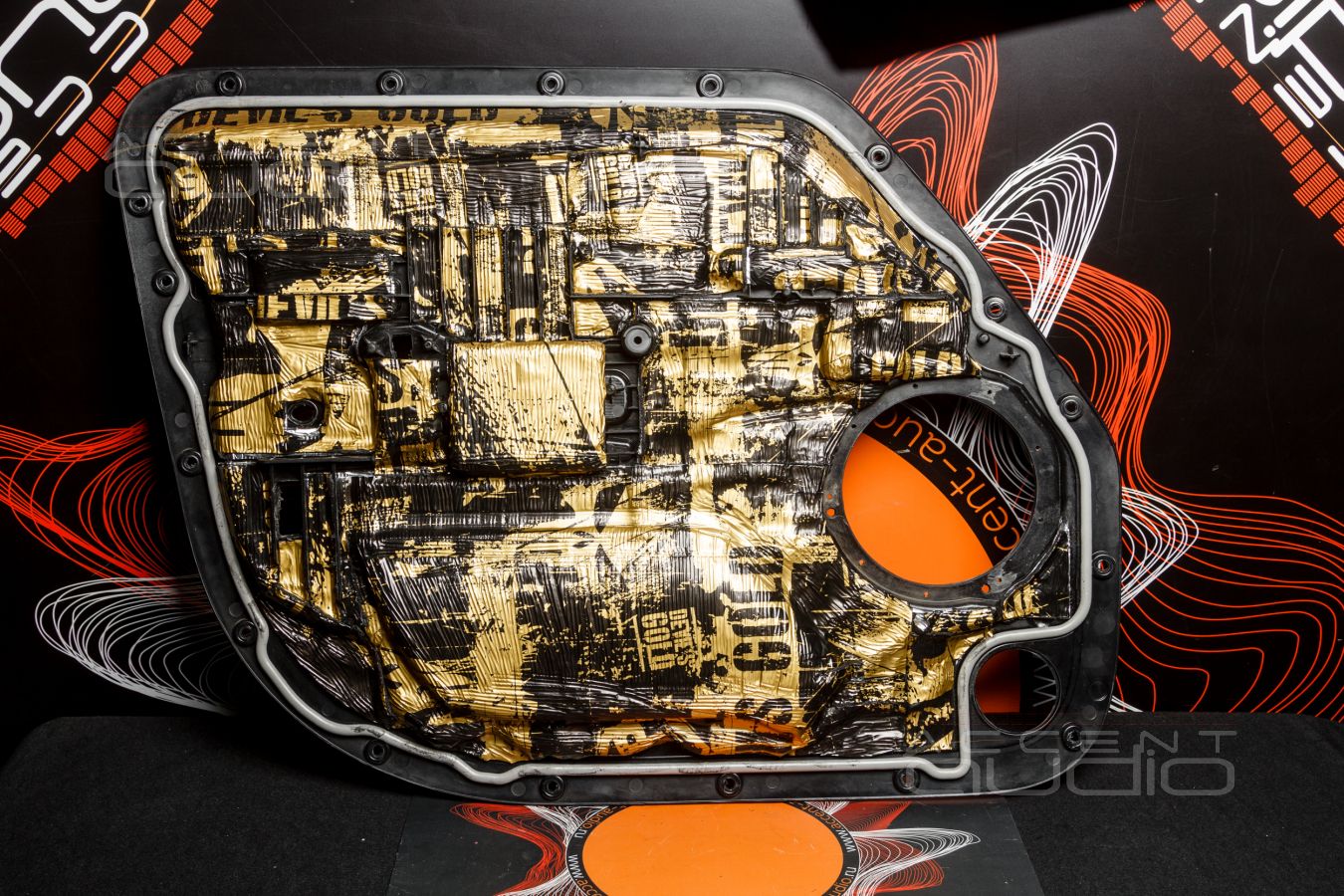 Аудиоподготовка дверей и установка мидбасовых динамиков Brax ML6D в LandRover Defender