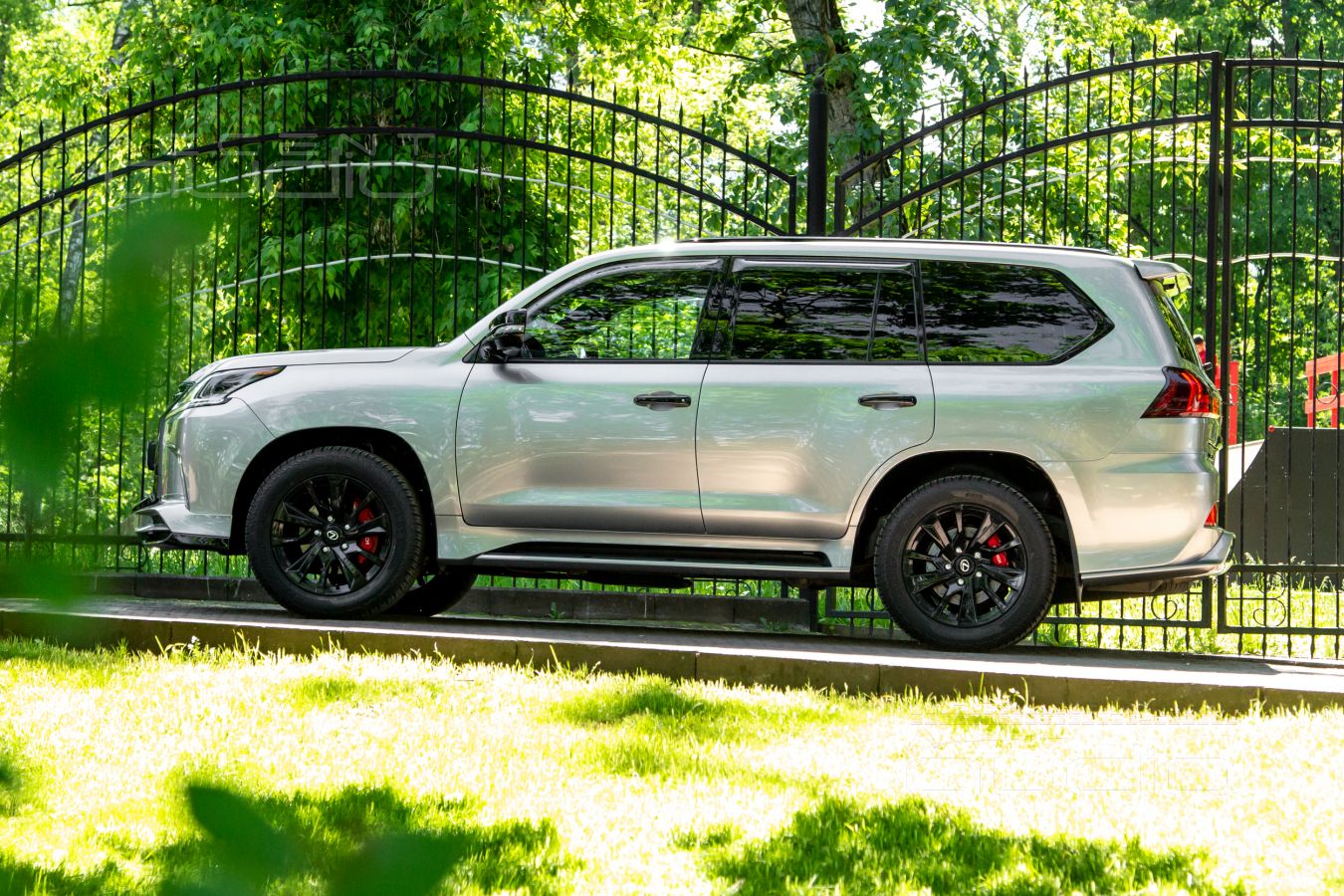 НЕ Mark Levinson в Lexus LX570