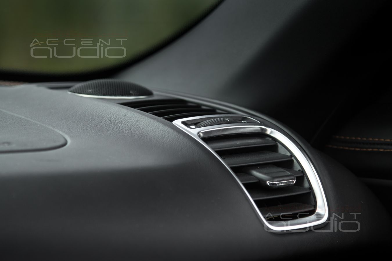 Роскошь ВЧ Brax ML1 в дизайне интерьера Porsche Boxter