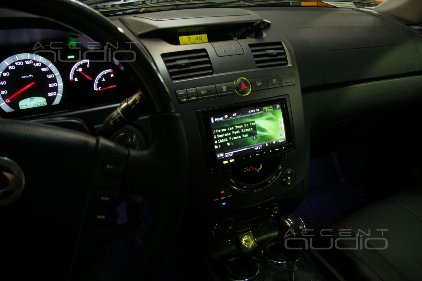 Сабвуфер-трансформер для SsangYong Rexton