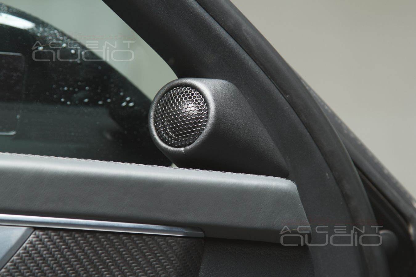 Твитеры SOAudio SO19V решают задачу дизайна и остроты в Audi RS6 Avant