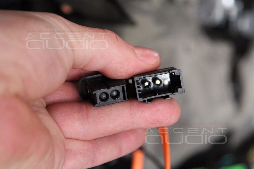 Установка Audison DA1 Bit в BMW X5