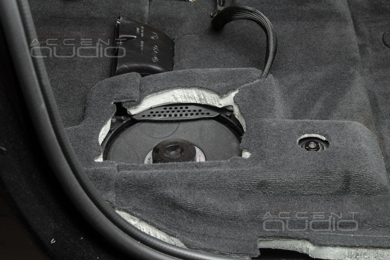 Focal ISUB BMW4 штатно для нового BMW X5