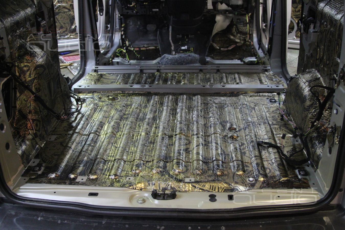 Citroen Berlingo теперь стал на класс выше: шумоизоляция и аудиосистема