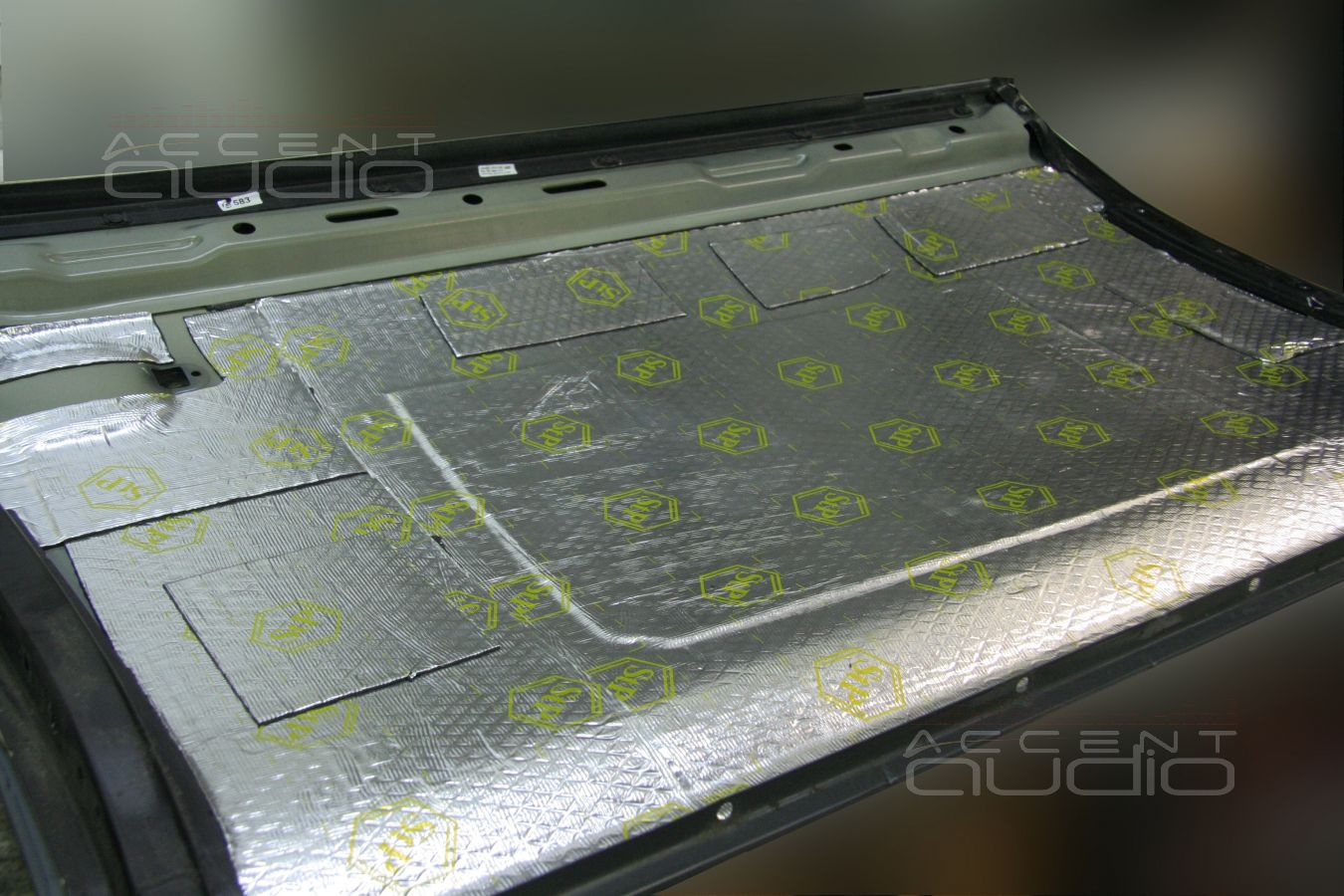 Особенности установки акустики в Volkswagen Jetta