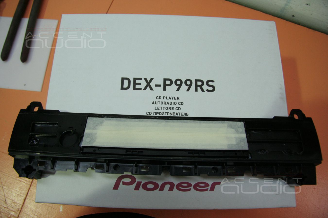 Замена/установка/интеграция новой магнитолы Pioneer DEX-P99RS в BMW 523i F10