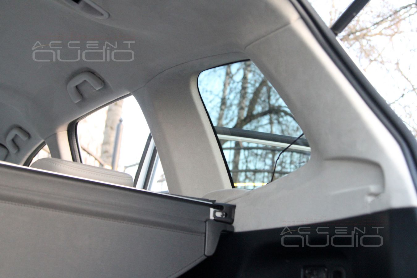 Обсуждаем техническую часть, решаем нюансы, перетягиваем потолок в Алькантару