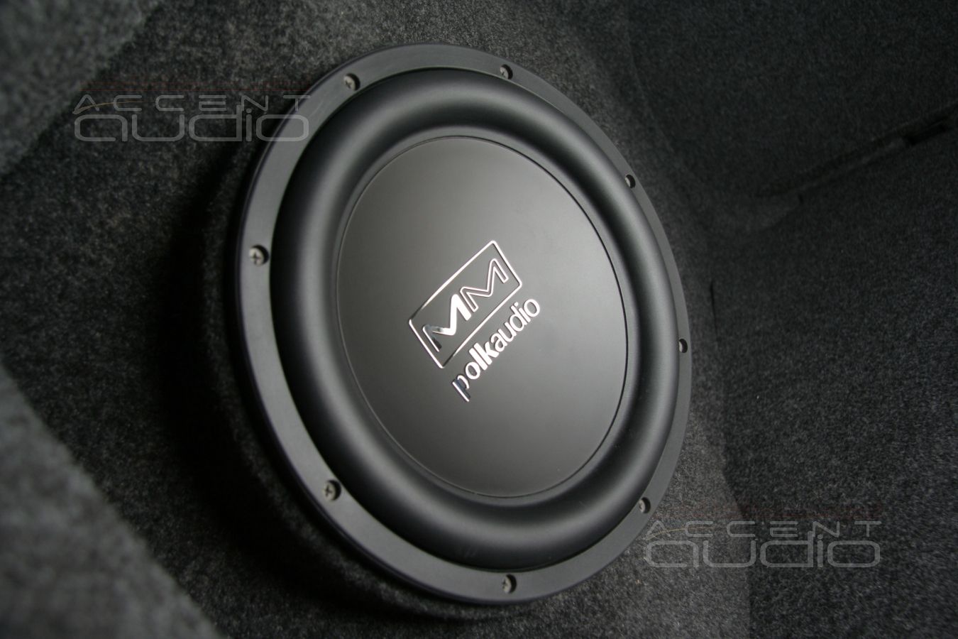 Особенности установки акустики в Volkswagen Jetta