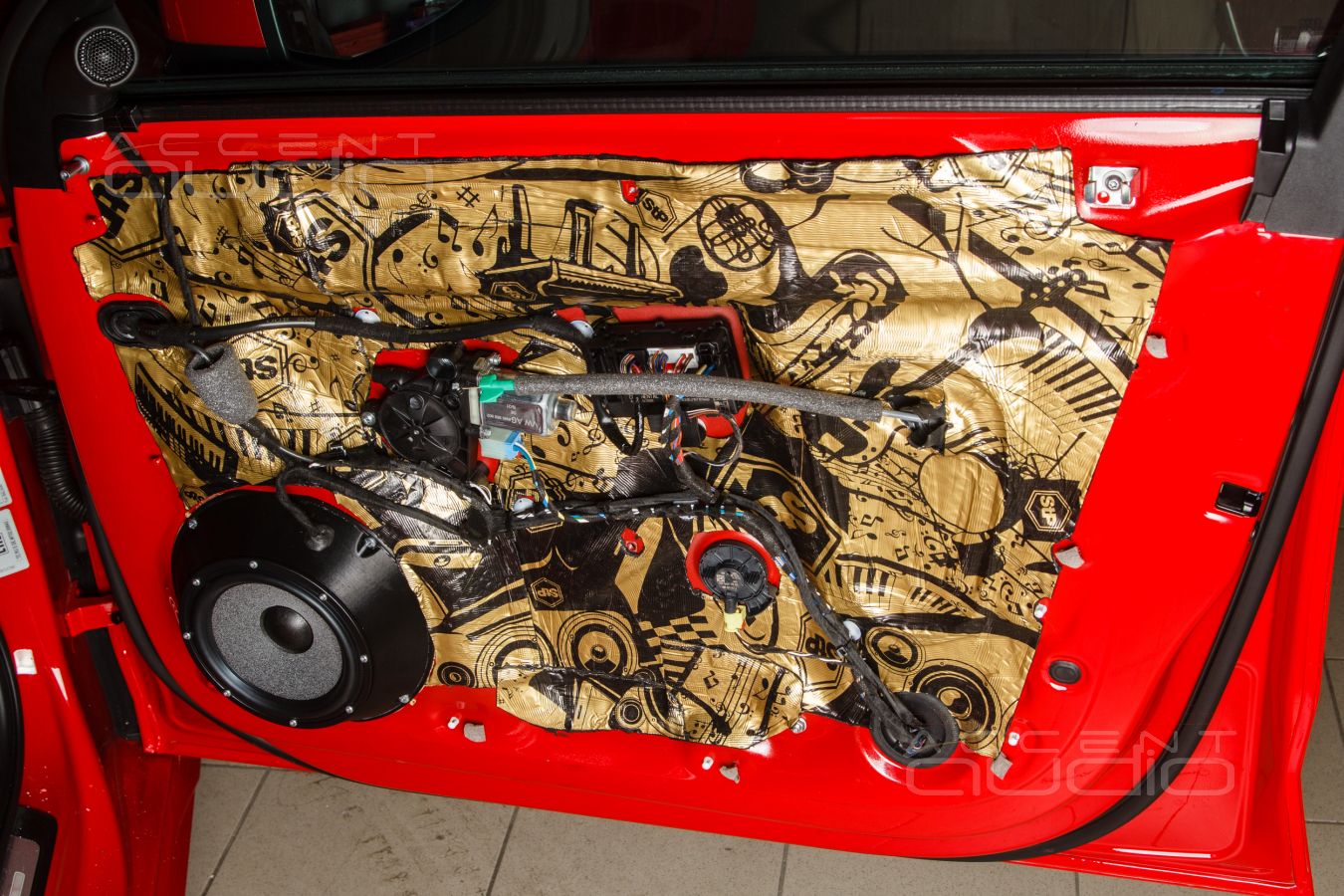 Аудиоподготовка-шумоизоляция дверей Audi A4 Avant 2021 и установка акустики Brax