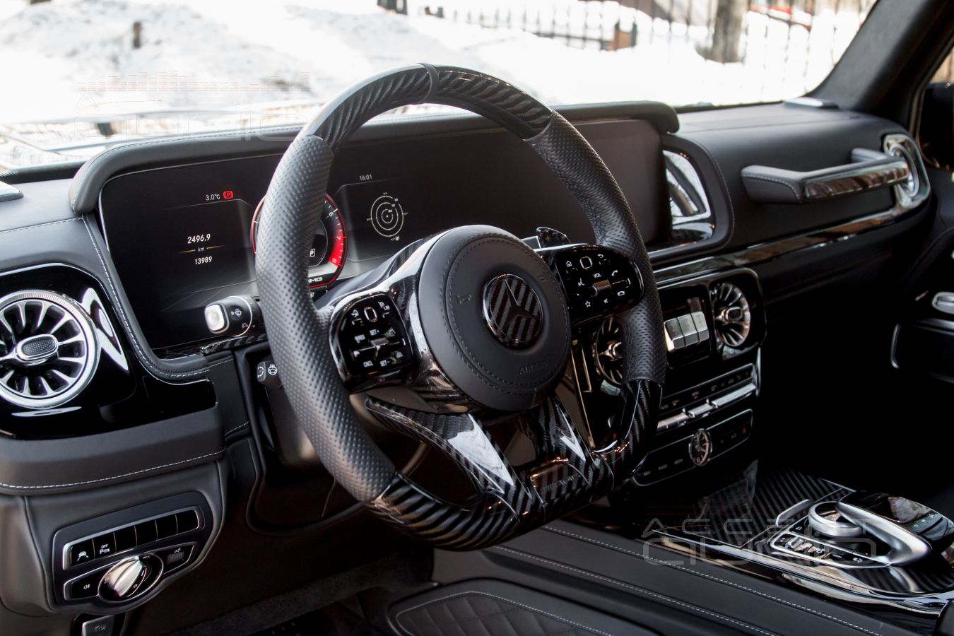 Собрали, включили, настроили: как звучит новая, модная система под рэп в G AMG 63 ?