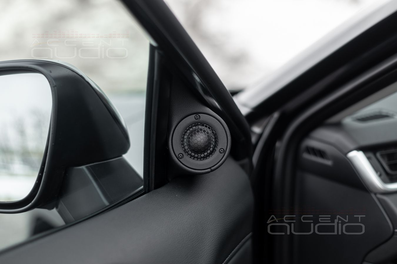 Идеальная установка высокочастотных динамиков в RAV4 – лучше, чем штатно