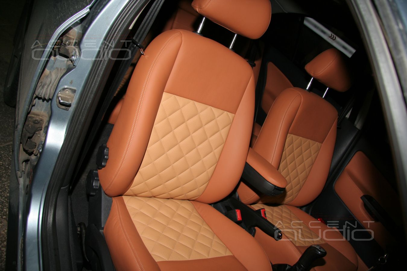 Пошив салона: добавим шкоде тепла