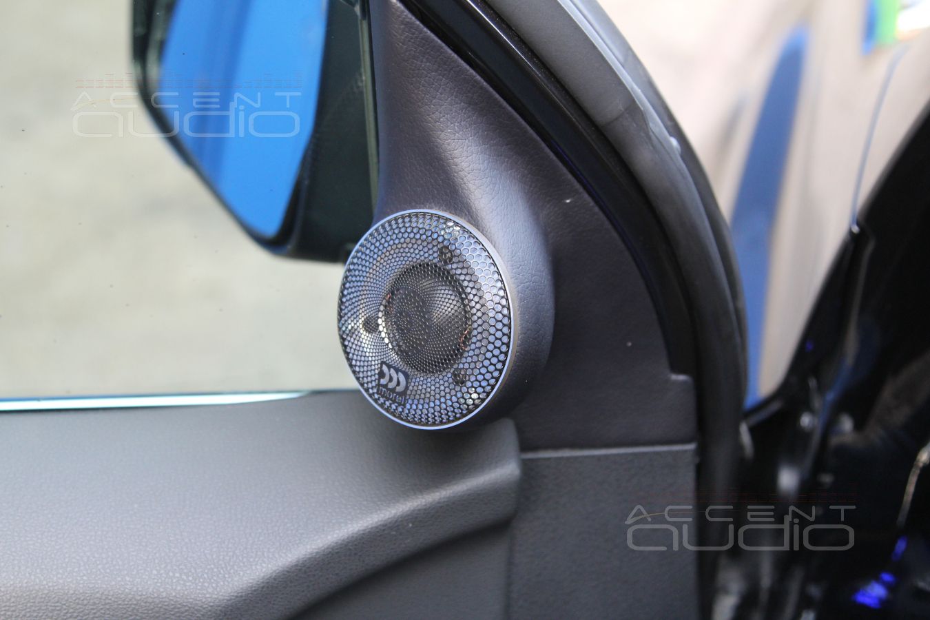 Установка акустики в Nissan X-Trail