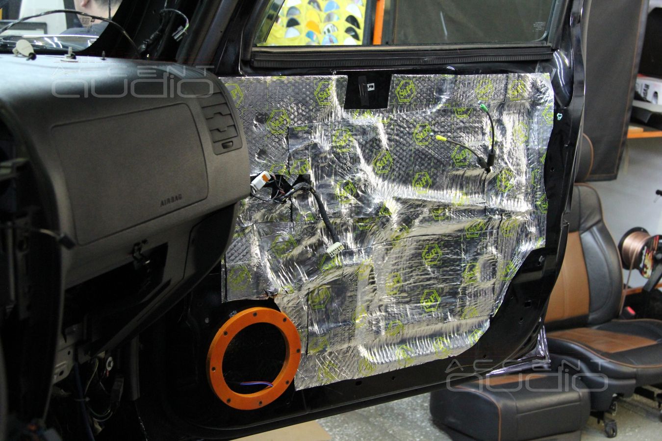 Hummer H3: система вооружения от MDLab