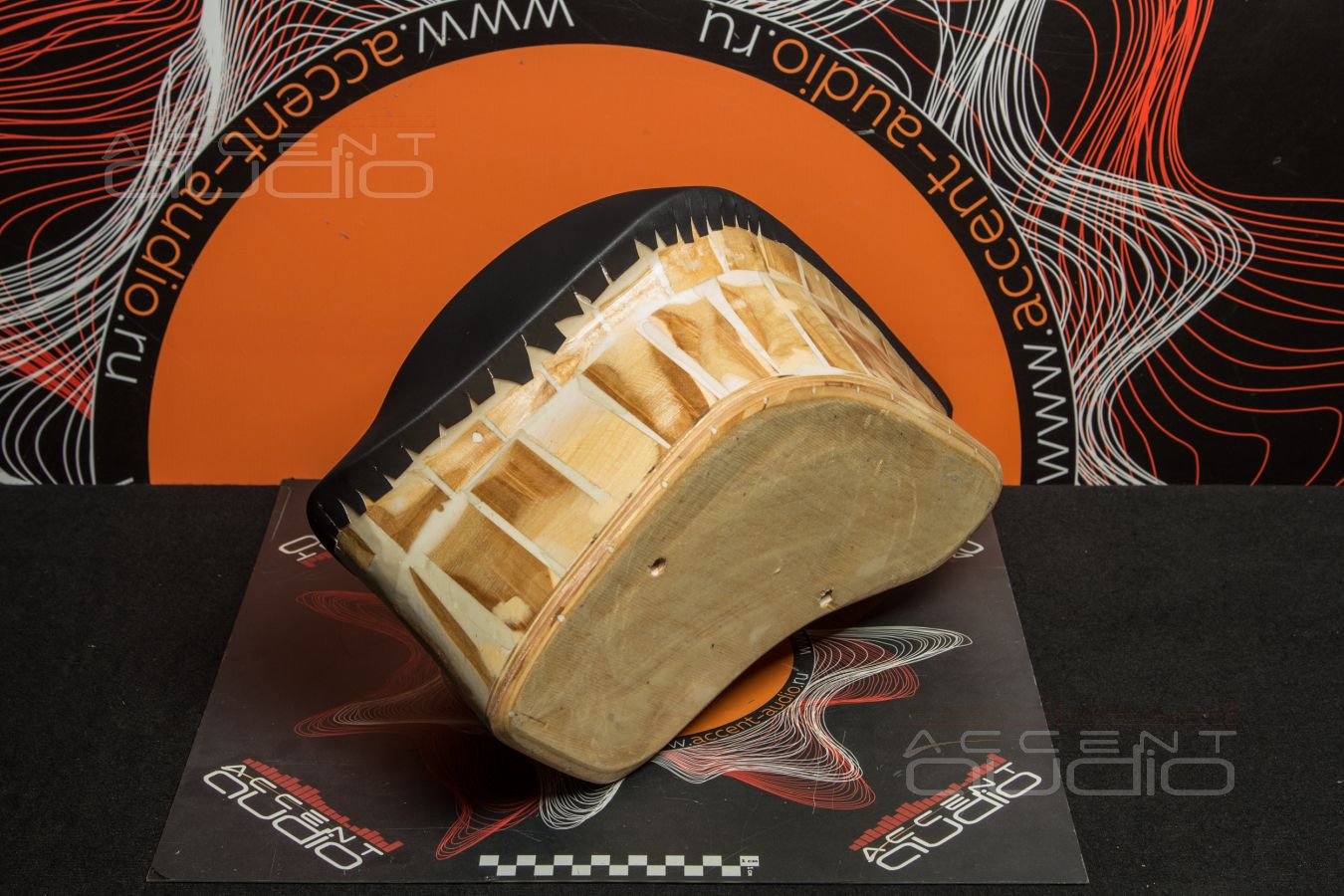 Новый, оригинальный, деревянный, стильный, компактный сабвуфер для Volvo V90 Cross Country