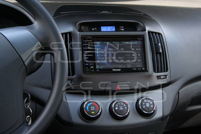 Hyundai Elantra NEW + Pioneer AVH-P3100DVD. Мультимедиа бесплатно....