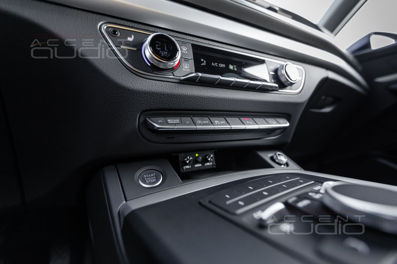 Один процессорный усилитель для всей системы и двух источников: снова Helix PSix