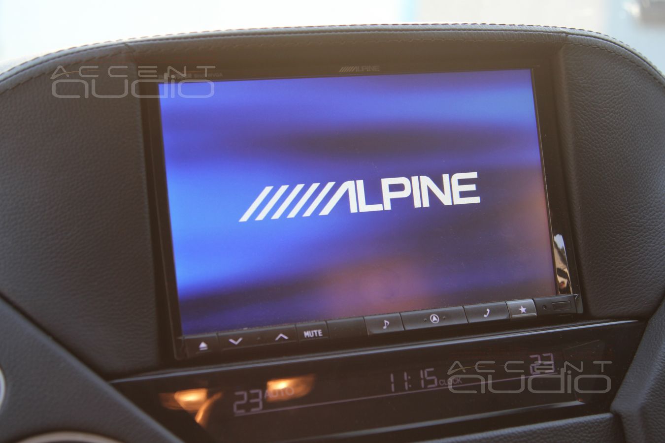 Установка Alpine INE-W928R в Honda Pilot