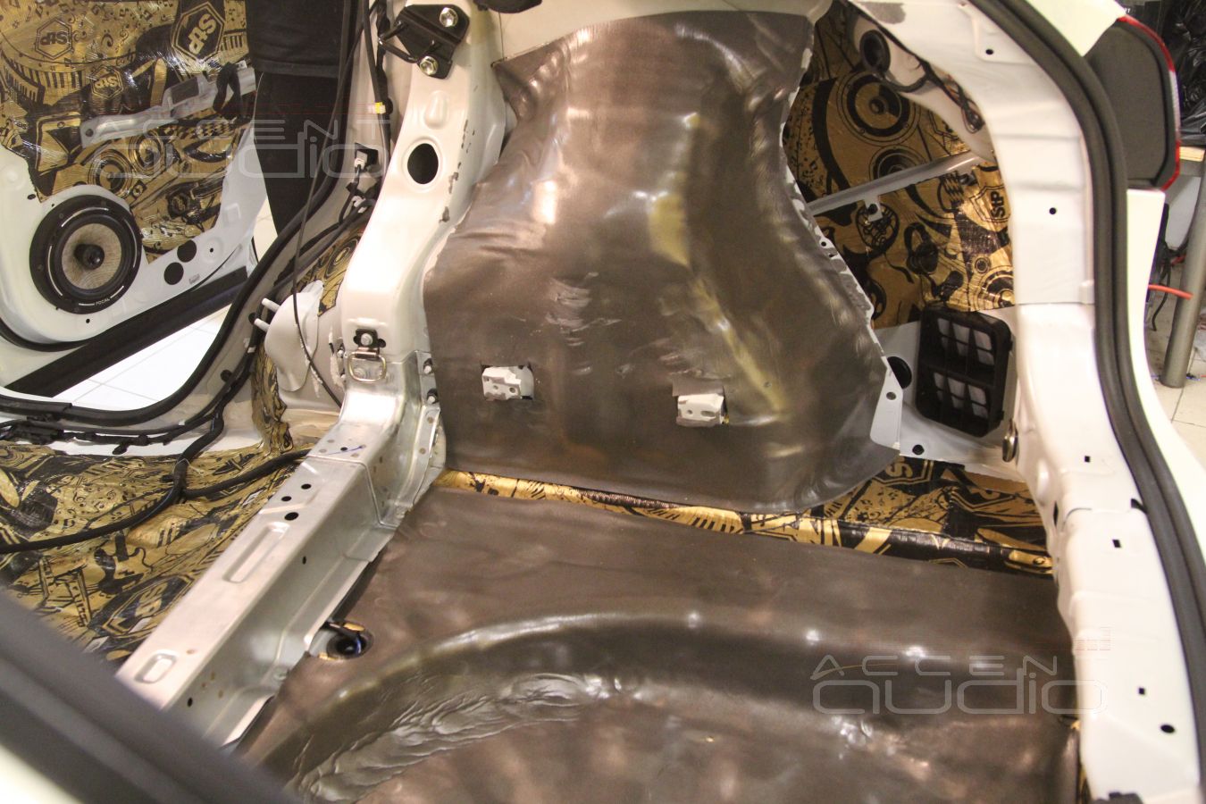 Шумоизоляця Nissan Qashqai