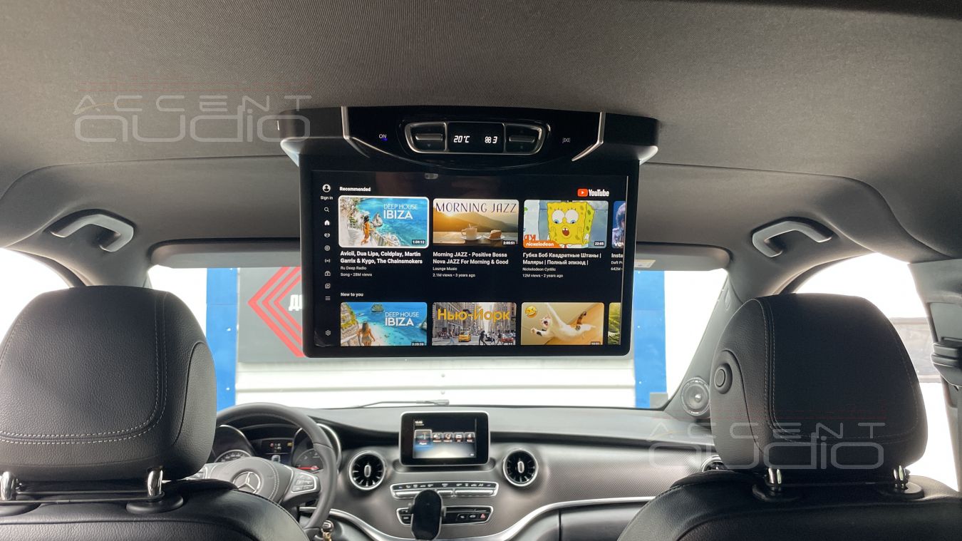 Потолочный монитор для пассажиров – новый функционал для Mercedes V-Class
