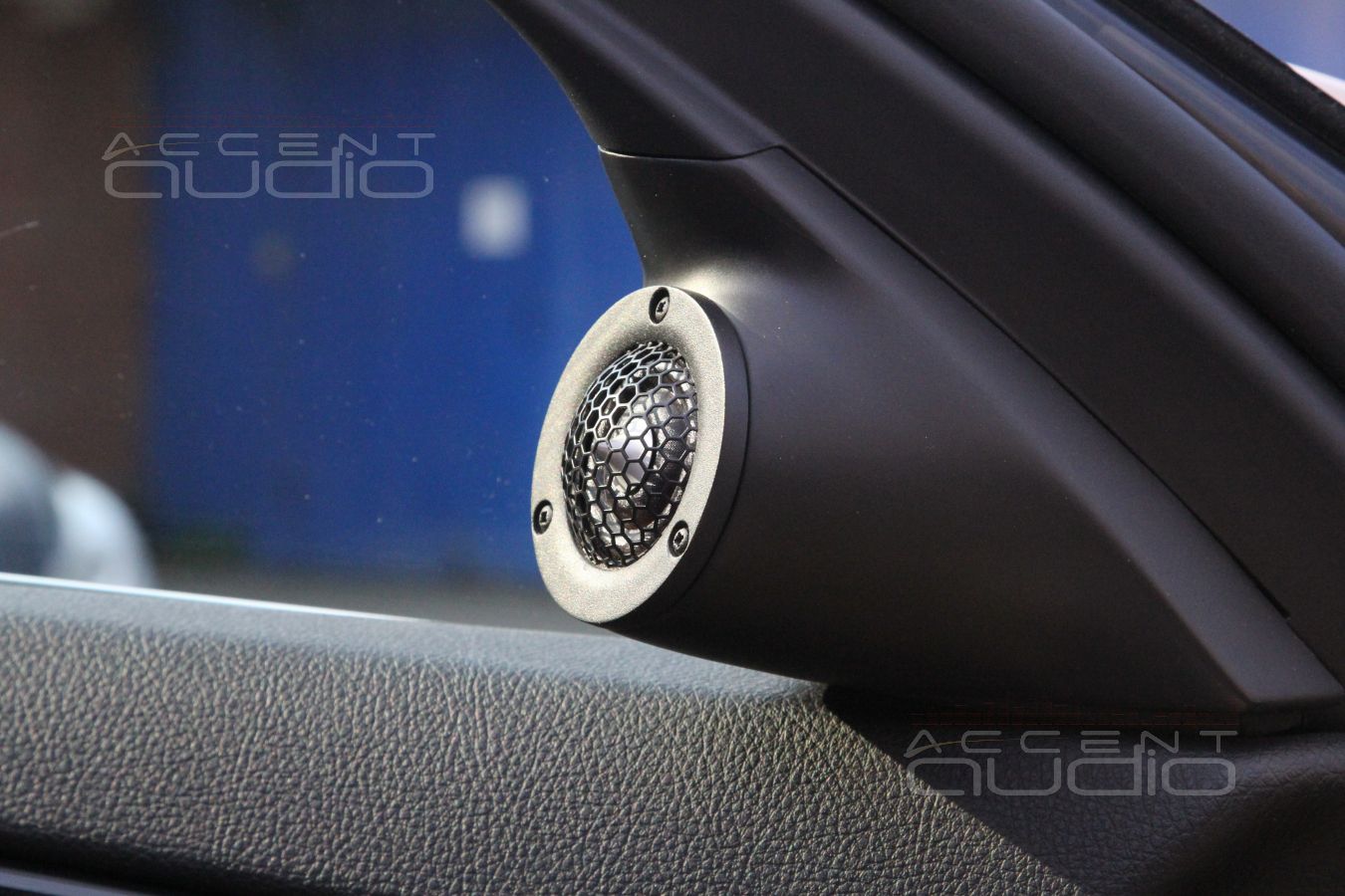 Установка твитеров (пищалок) в штатные места BMW 523i F10