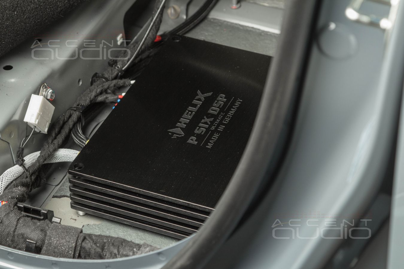 Выбор и монтаж процессорного усилителя Helix в Jetour T2