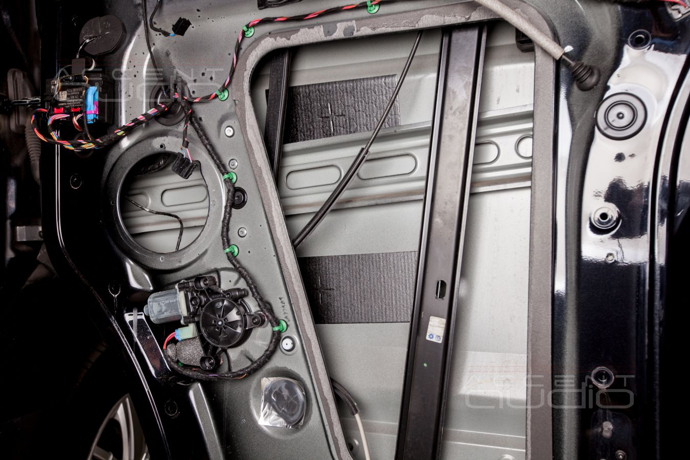 Проект аудиосистемы для Volkswagen Crafter