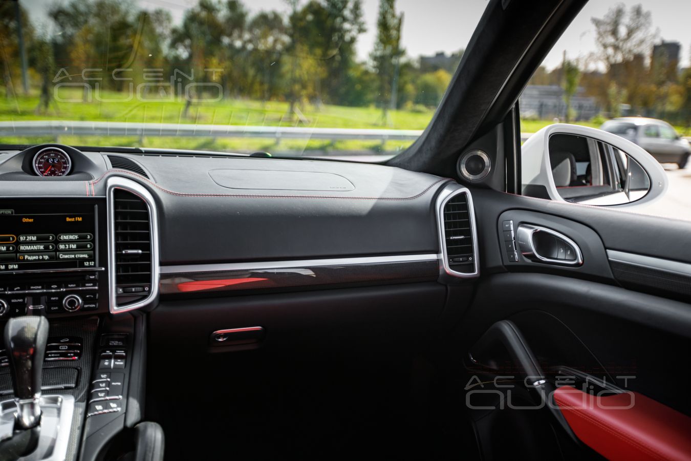 3D печать и 3D дизайн – размещение твитеров Brax ML1 в Porsche Cayenne