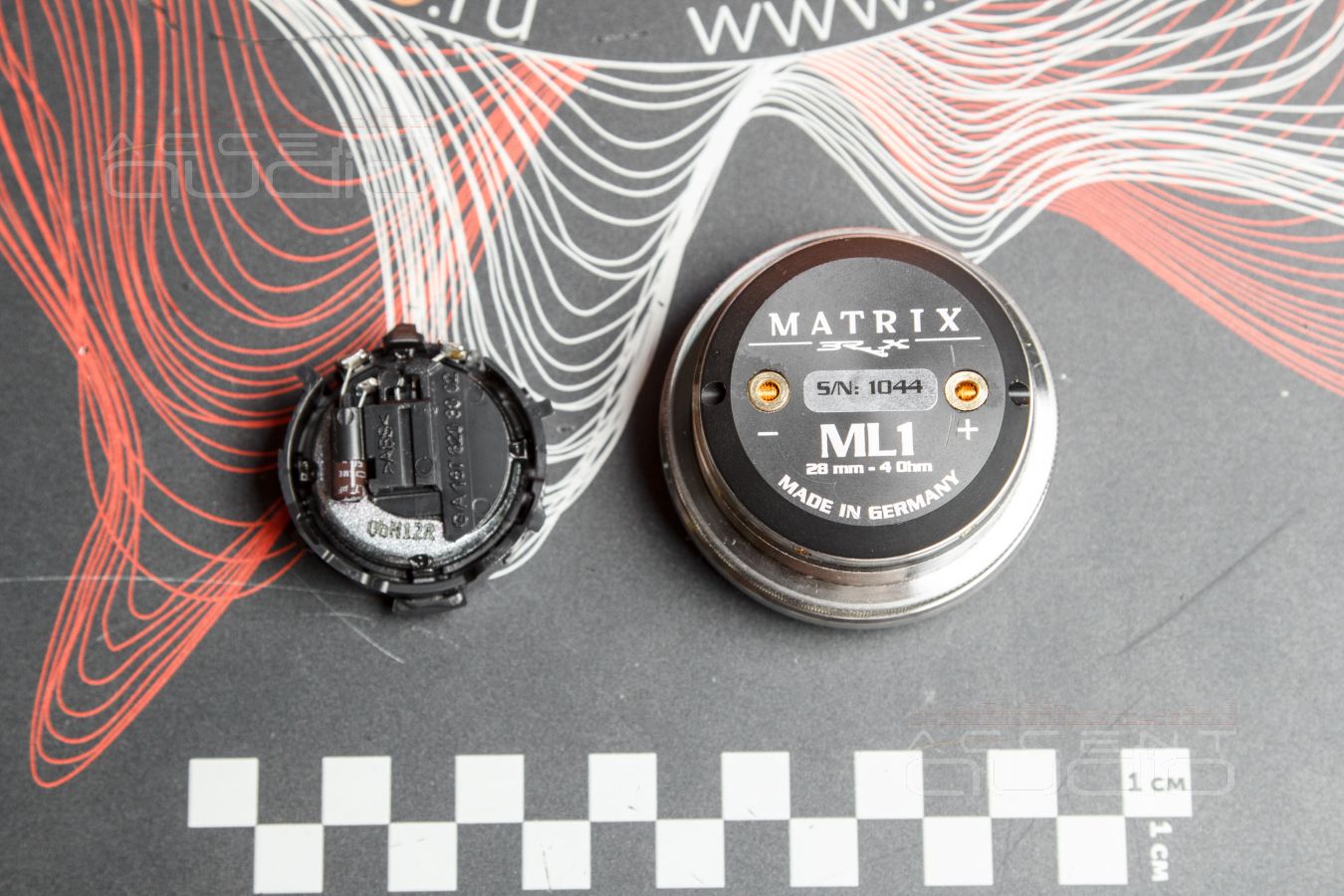 Красота и стиль твитеров Brax ML1 в интерьере Mercedes-Benz GLE Coupe AMG 53