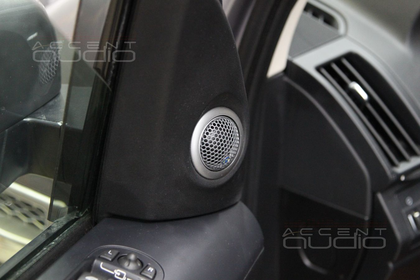 Замена акустики и шумоизоляция для Freelander 2